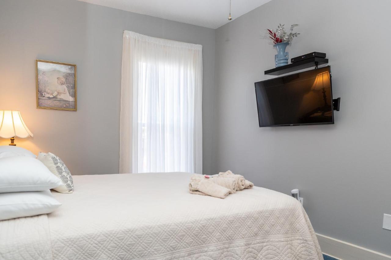 Victoria Inn Эри Экстерьер фото